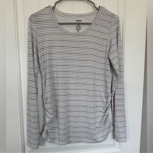 Sonoma Maternity Ruched Long Sleeve Top Gray White Small Stretch Side Ruching